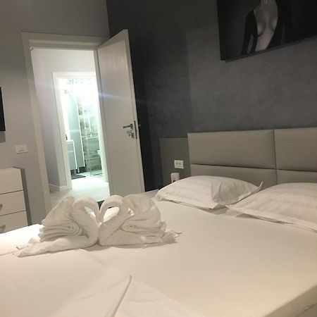 Arthemis Apartment Мамая Екстериор снимка