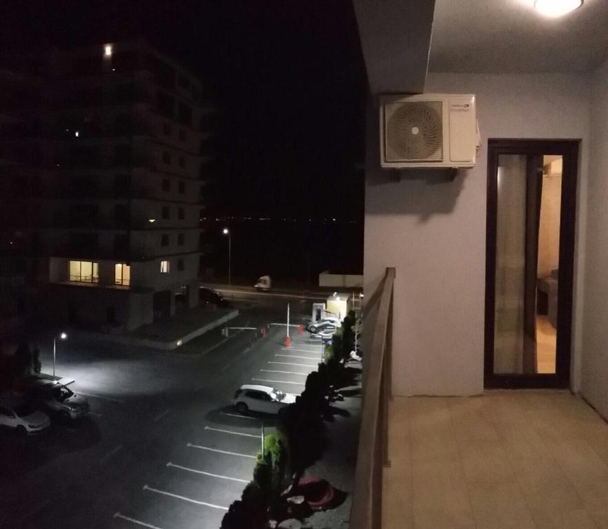 Arthemis Apartment Мамая Екстериор снимка
